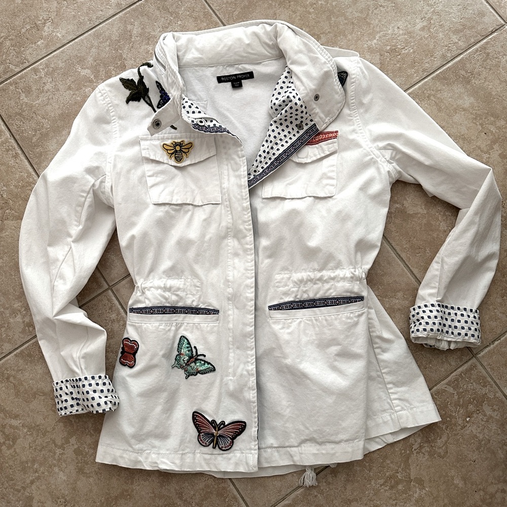 Boston Proper Anorak Drawstring Jacket with Hood, size Medium